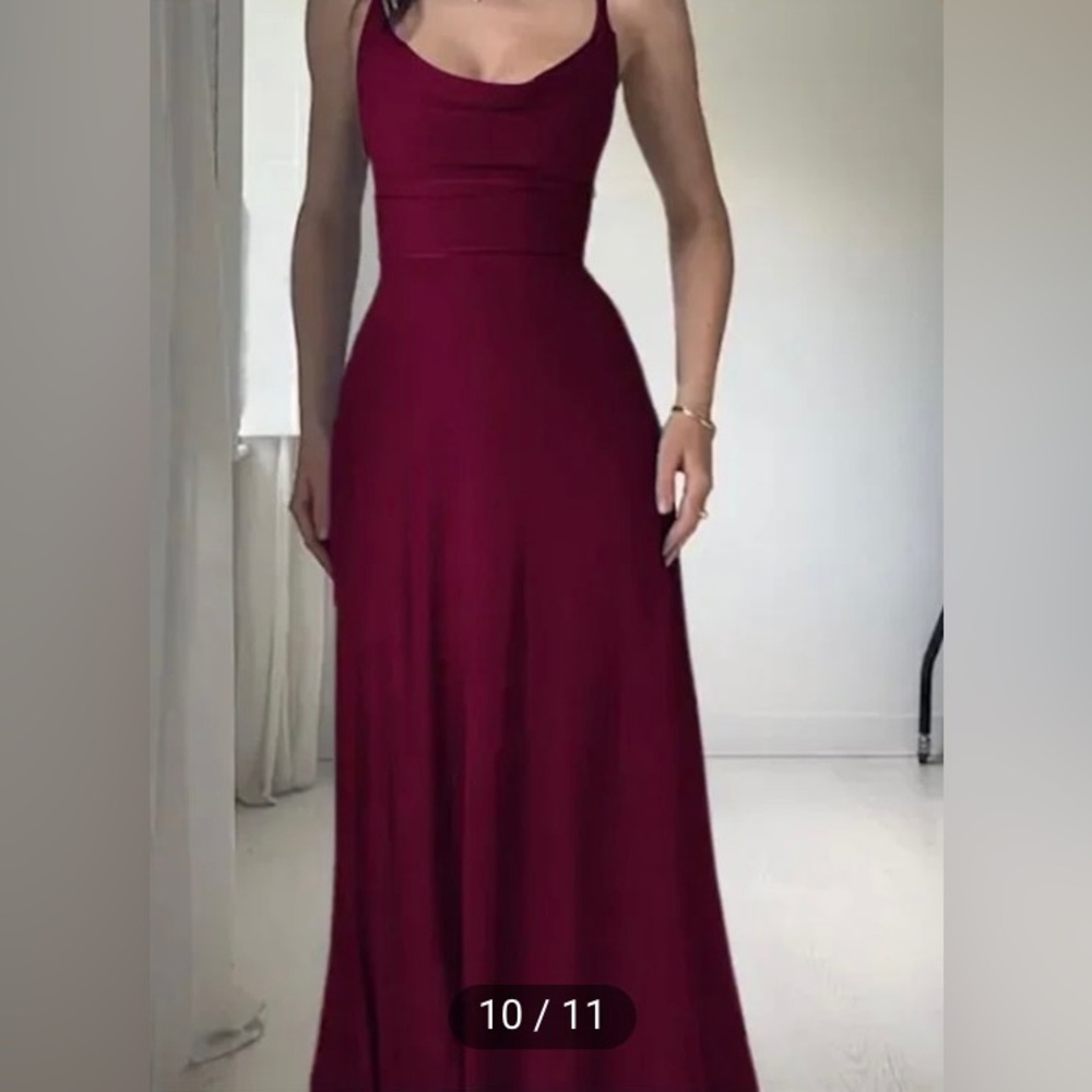 🔥VIRAL🔥 snatched maxi w/ corset lace-up and built-in bra (in RED WINE)